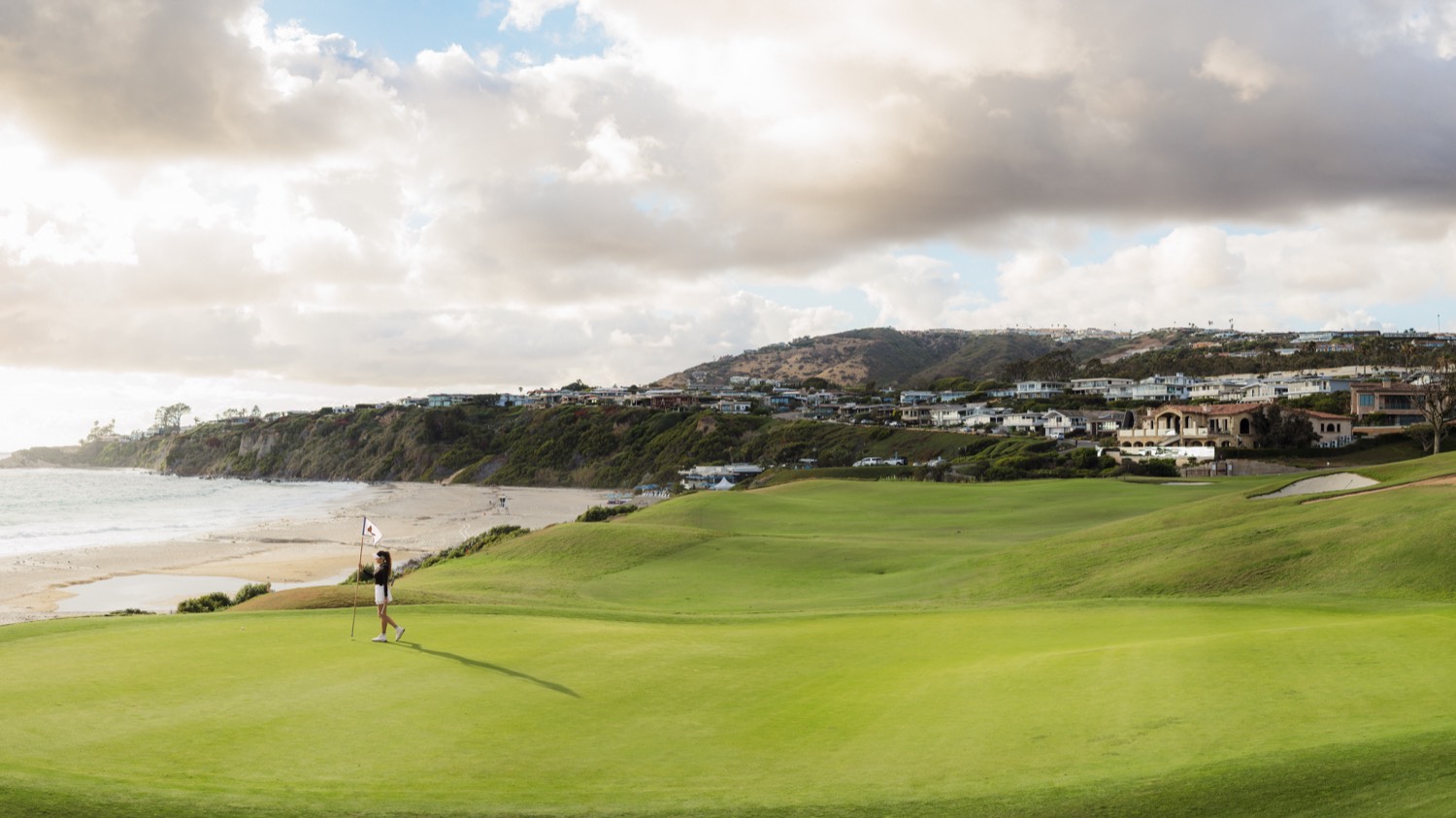 Oceanfront green at Monarch Beach Golf Links